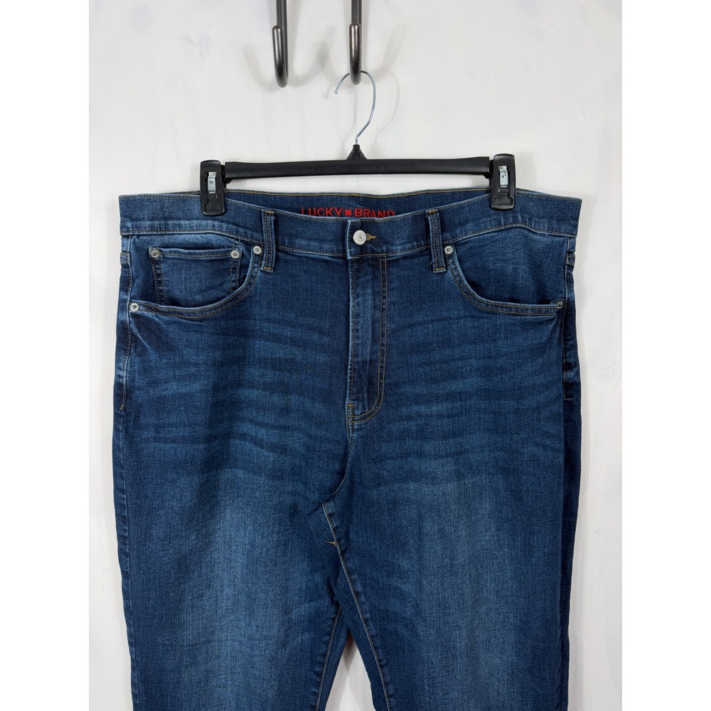 Lucky Brand 223 Straight Jeans‎ Mens 40x30 (fits 41x29) Blue Dark Wash Denim